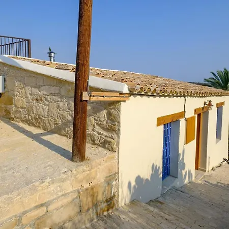 Aphrodite Traditional With Swimjacuzzi Villa