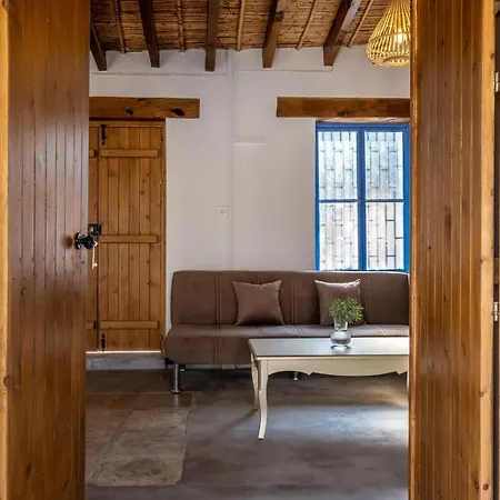 Aphrodite Traditional With Swimjacuzzi Villa